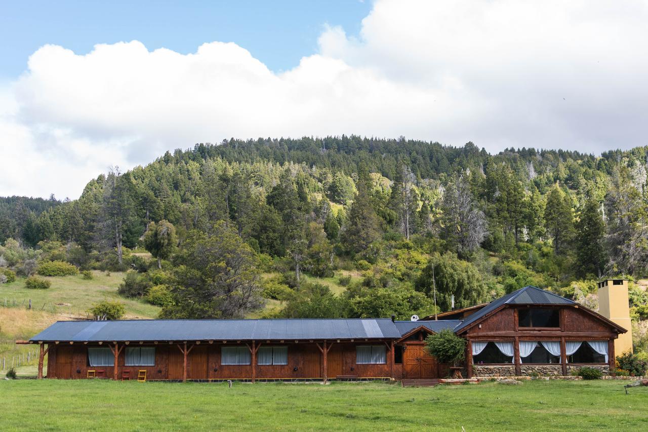 Valle Del Carrileufu Villa Cholila Exterior photo